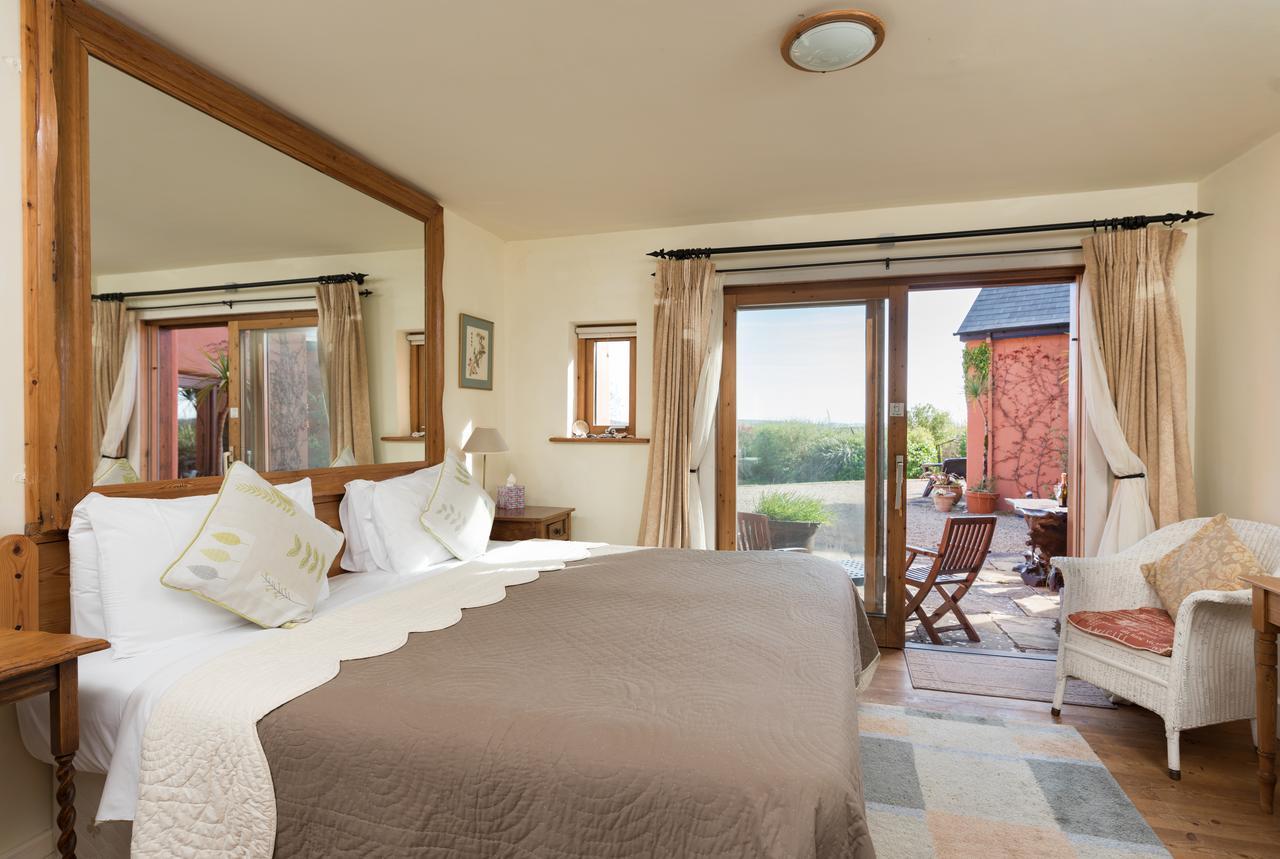 Dolphin Beach House Hotell Clifden Exteriör bild